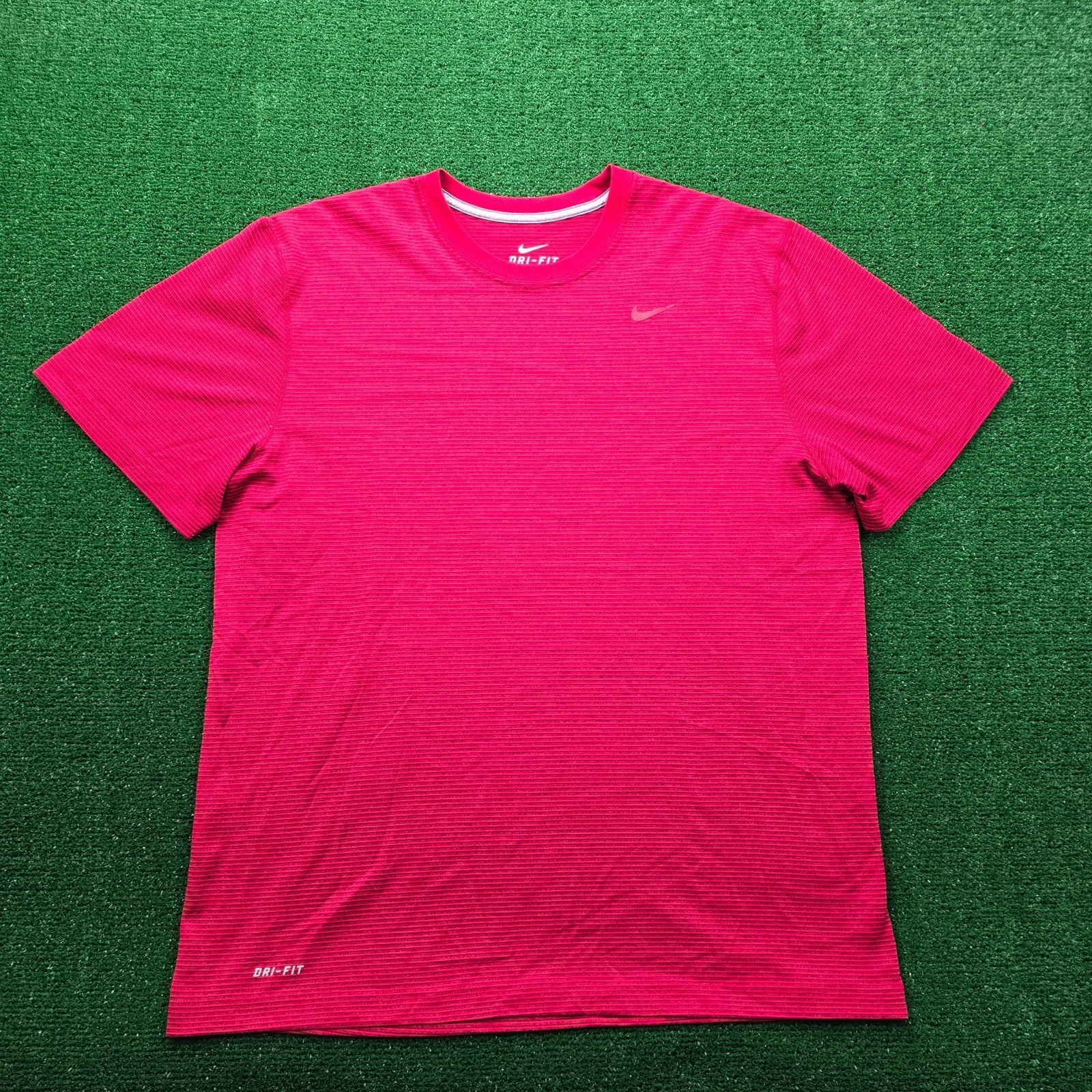 Nike Dri Fit Space Dye Performance Training Shirt Mens XL Red Gym 588623-652 gallery