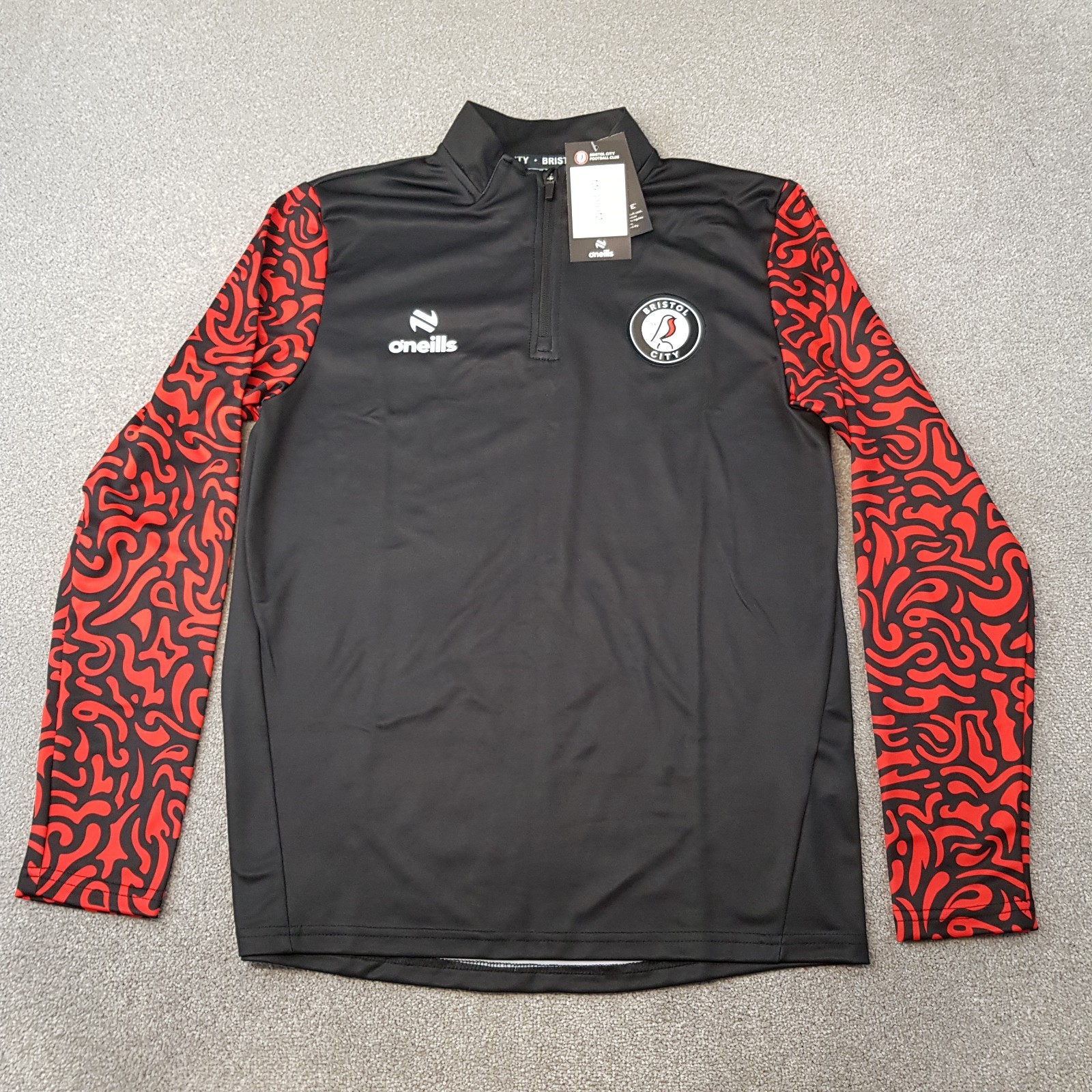 Bristol City 1/4 Zip Top Medium Black Red O'Neills Football Training Pullover gallery