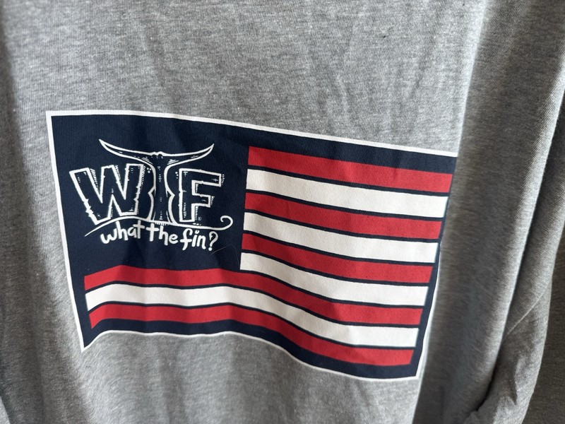 What the Fin Men's Patriotic USA Flag T-shirt Grey 100% Cotton Tag-less 3XL gallery