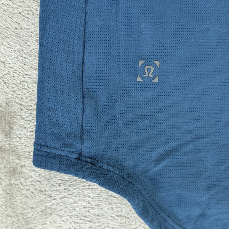 Lululemon Metal Vent Tech Short Sleeve Shirt Blue Mens Athletic Training Tee gallery