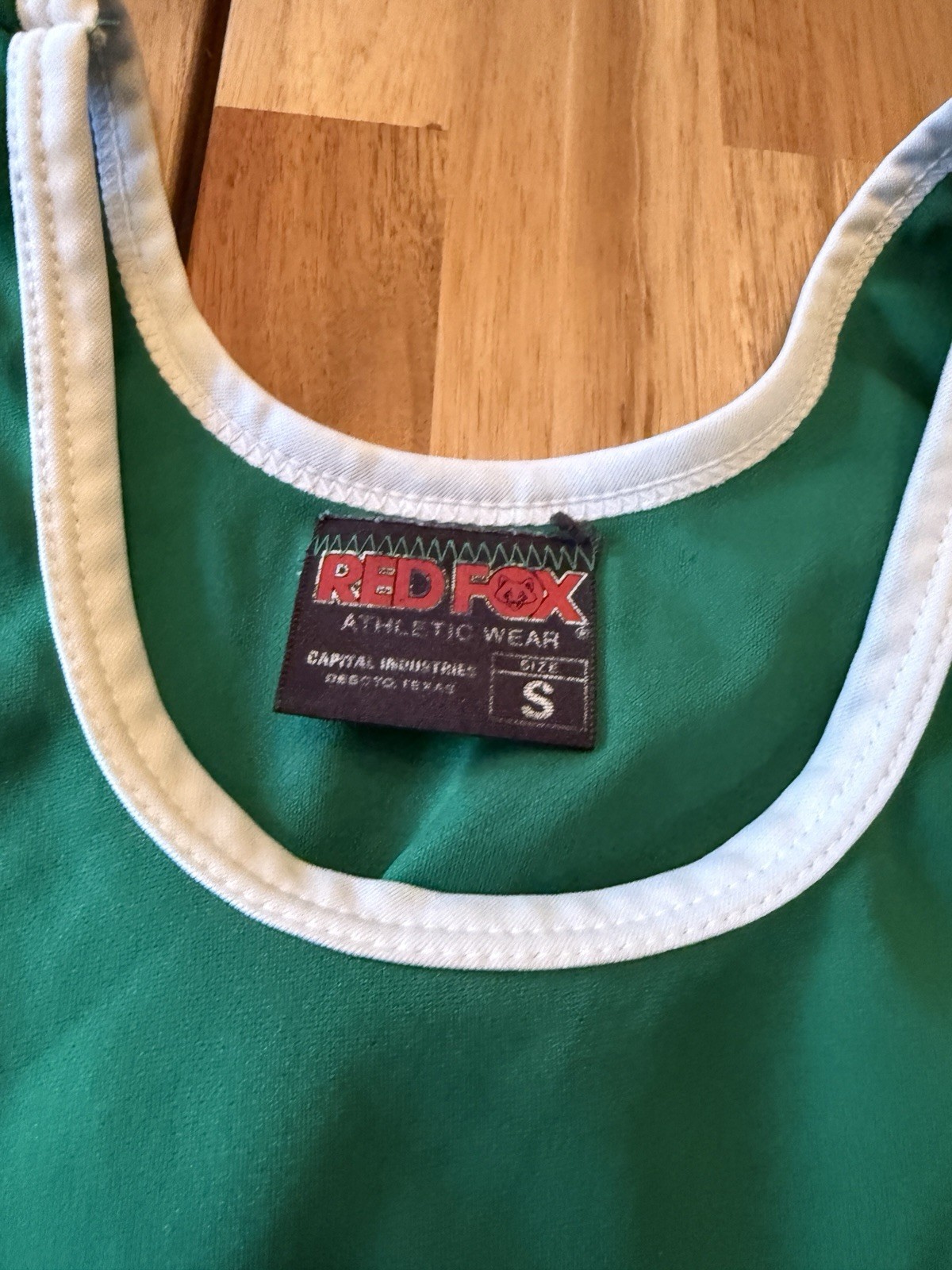 Green Basketball Jersey #3 Size Small Retro Vintage Red Fox gallery