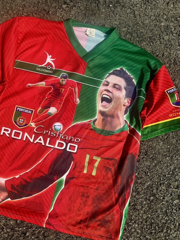 Vintage Cristiano Ronaldo Portugal Team Soccer Shirt AOP Jersey Size L gallery