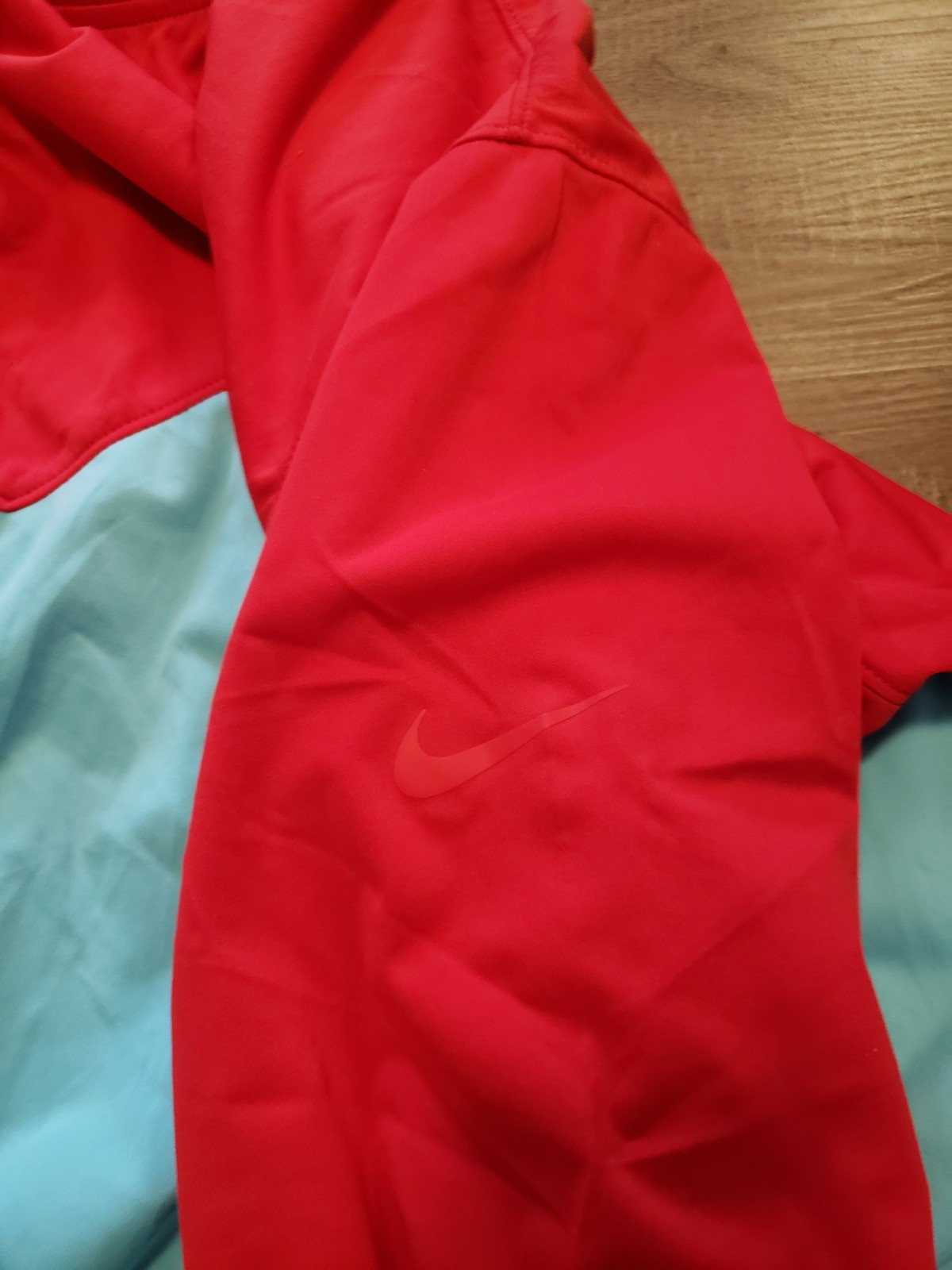 Nike Shield Victory Golf Crew Water Resistant Top - Mens Large gallery