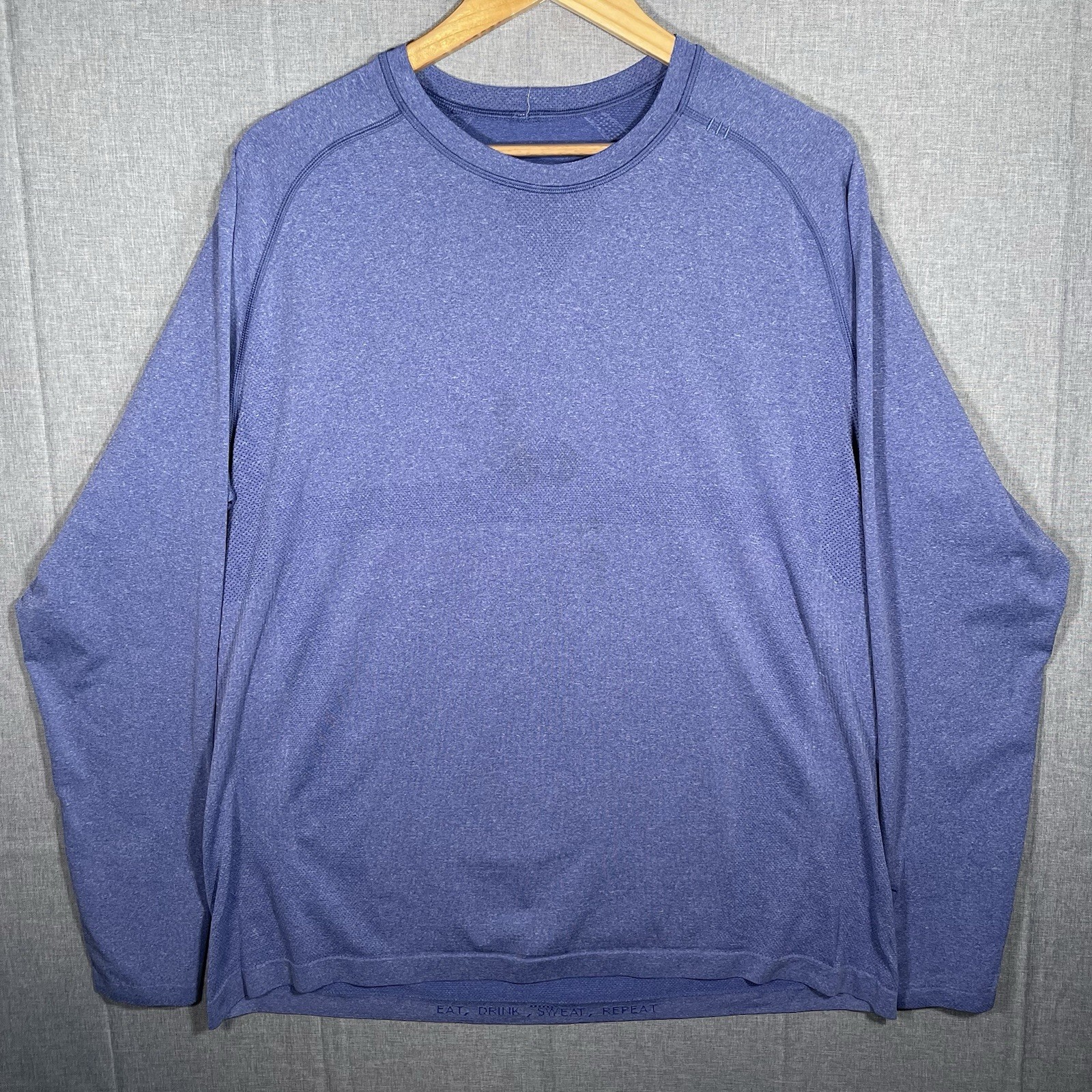 Lululemon Long Sleeve Athletic Shirt Mens 2XL Indigo Blue Performance Crewneck gallery