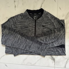 Nike Golf Dri-FIT Quarter Zip Pullover Grey And Black Long Sleeve Athletic Top