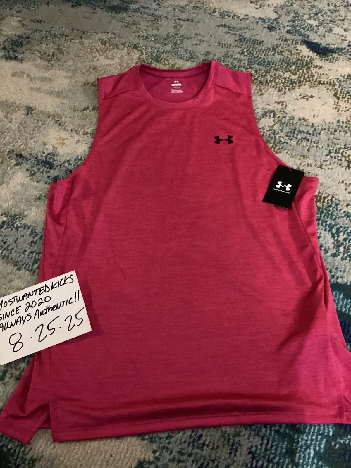 NWT Under Armour Tech Vent Shaded Fuchsia & Black Tank Men’s Sz M FREE SHIP!! gallery