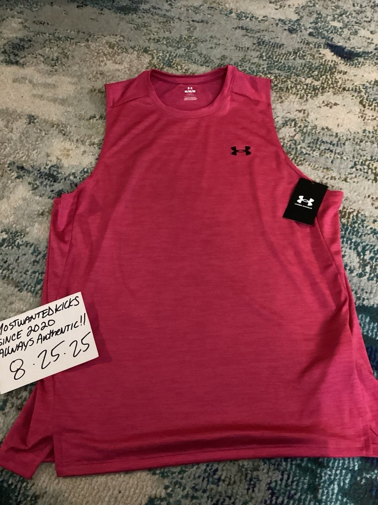 NWT Under Armour Tech Vent Shaded Fuchsia & Black Tank Men’s Sz M FREE SHIP!!