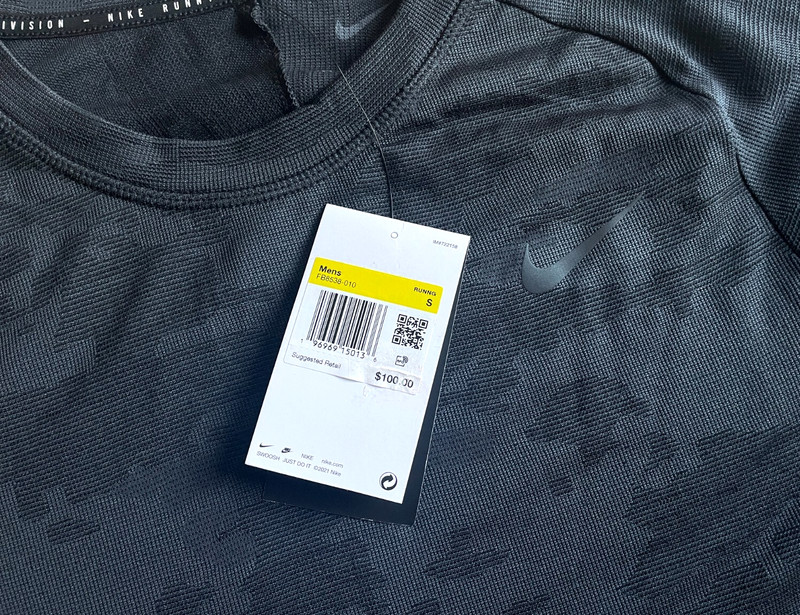 Nike Therma-FIT ADV Running Division Long Sleeve Shirt FB8538-010 Size Small gallery