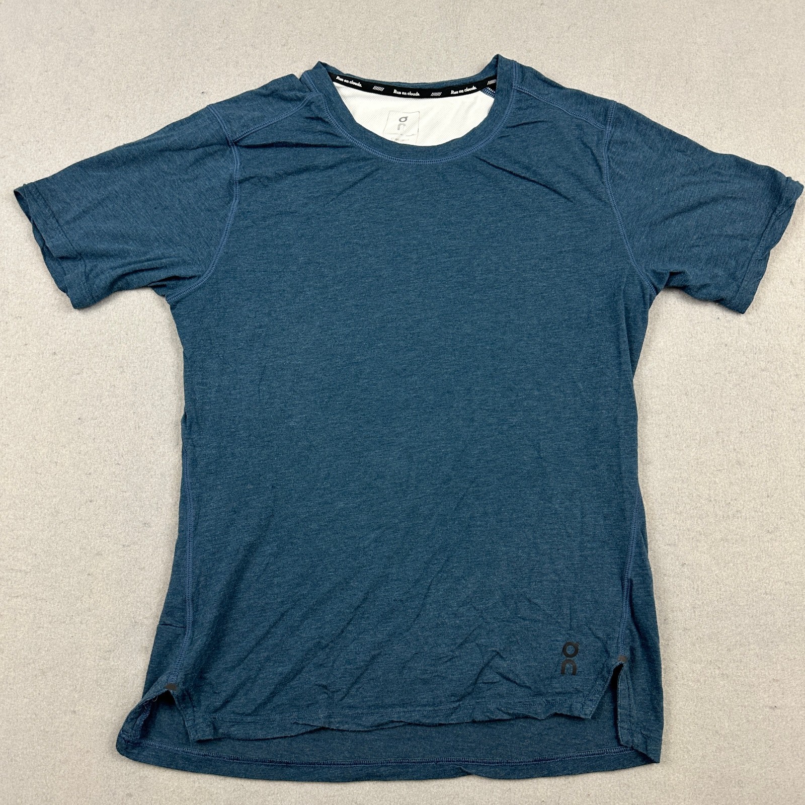 On Running Shirt Men Small Blue Comfort-T Performance Training Short Sleeve S gallery