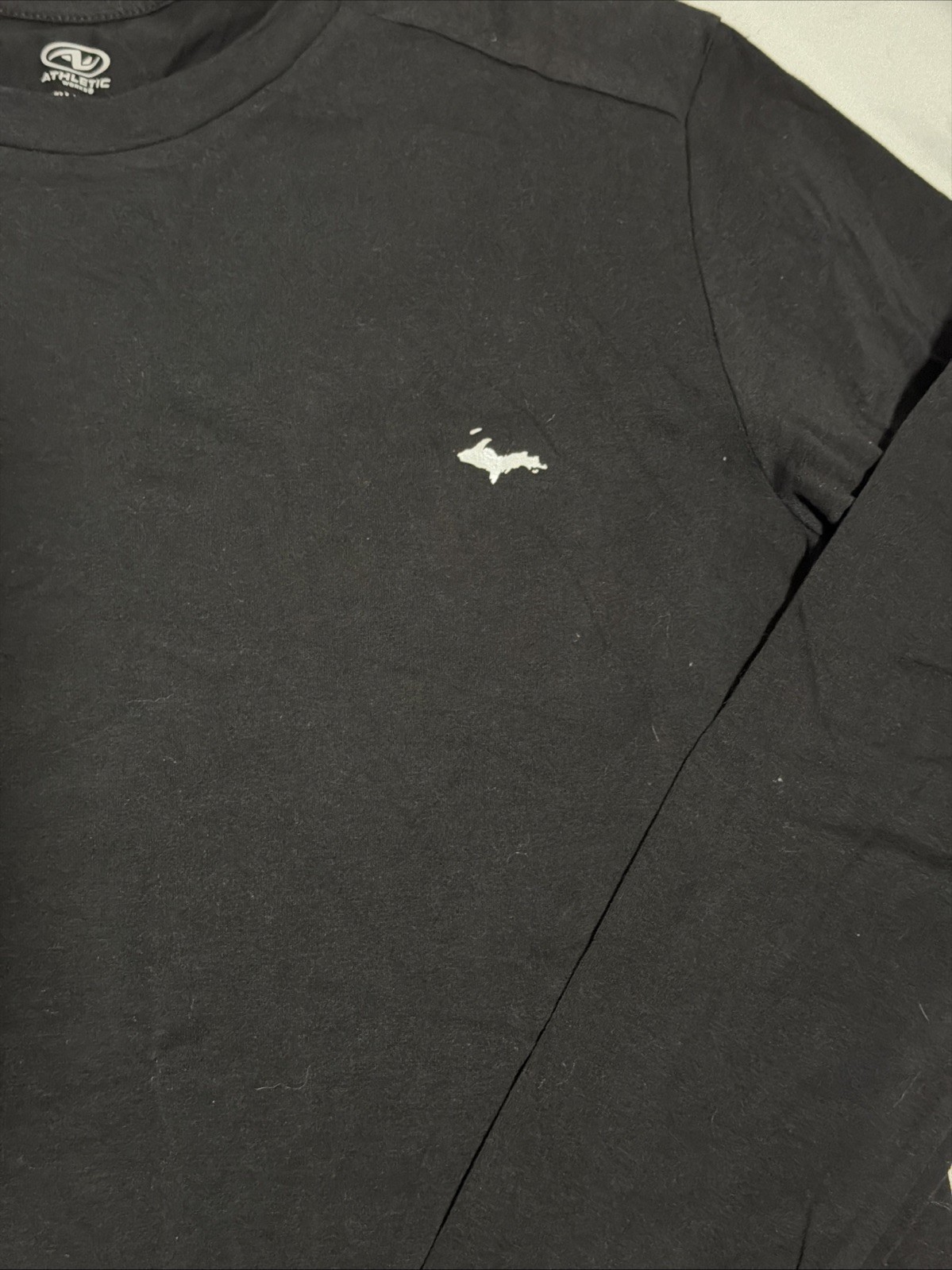 Athletic Works DriWorks Long Sleeve Black Shirt UP Logo MI Sz S Mens New gallery