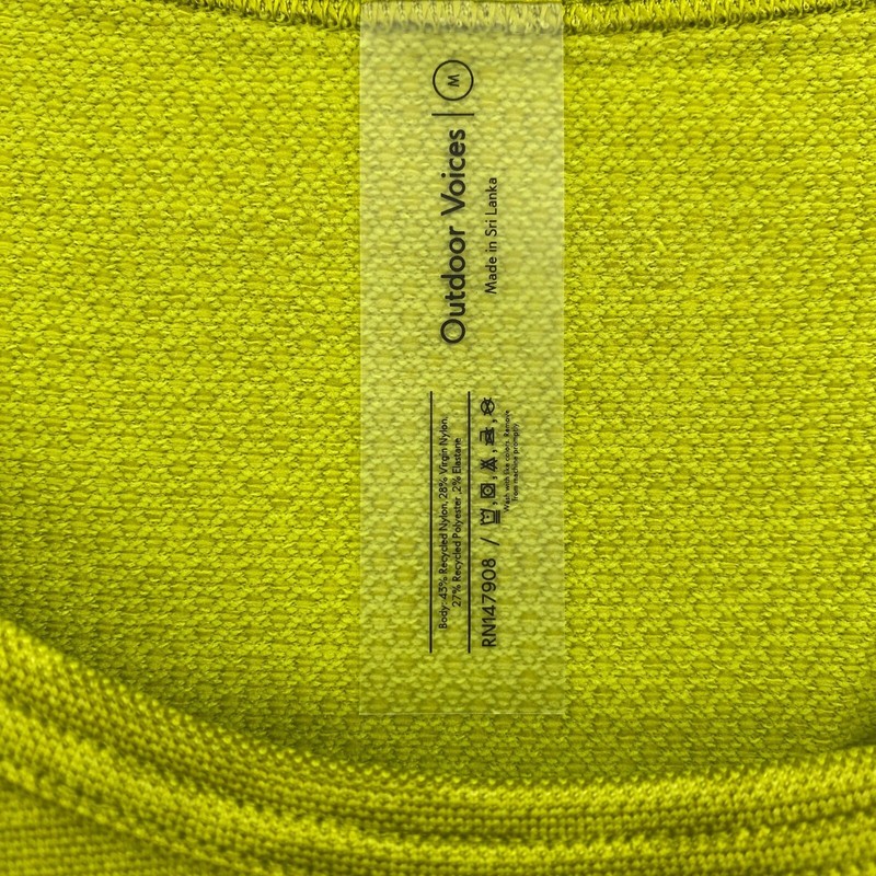 Outdoor Voices Mens Seamless Pique Tank Size medium Green Apple Workout guy runn gallery