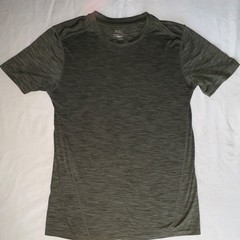 UNKNOWN MAKER MEN’S MEDIUM WICKING STRETCH POLYESTER T-SHIRT