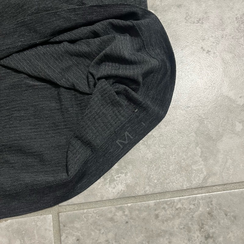 Lululemon Metal Vent Tech Short Sleeve T Shirt Performance Tee Charcoal Mens M gallery