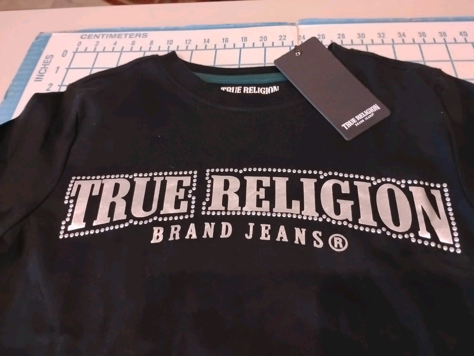 YOUTH MEDIUM BLACK TRUE RELIGION LS SILVER GRAPHIC PRINT T-SHIRT - NWT gallery