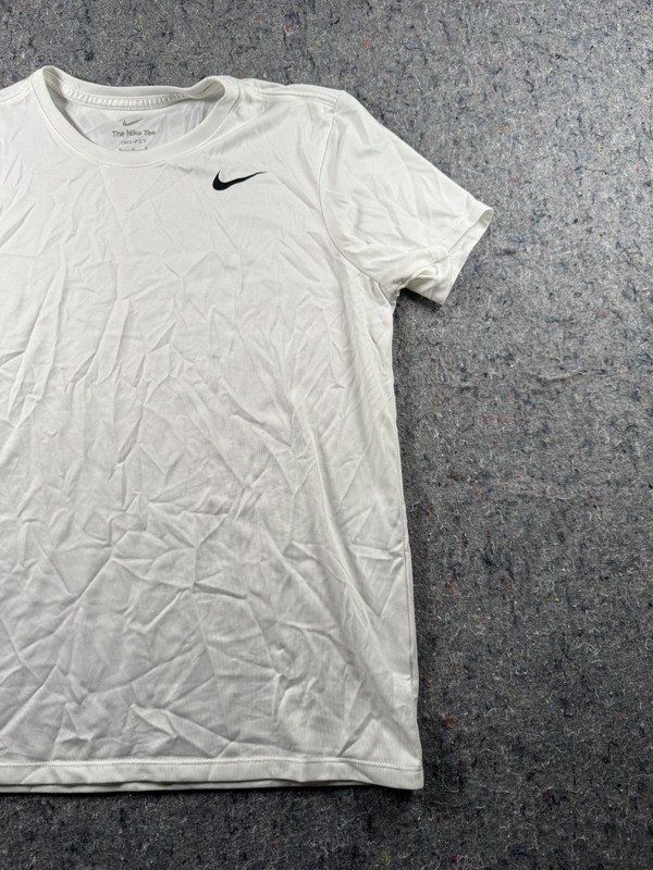 Nike Men’s Dri-Fit The Nike Tee Size Meduim White gallery