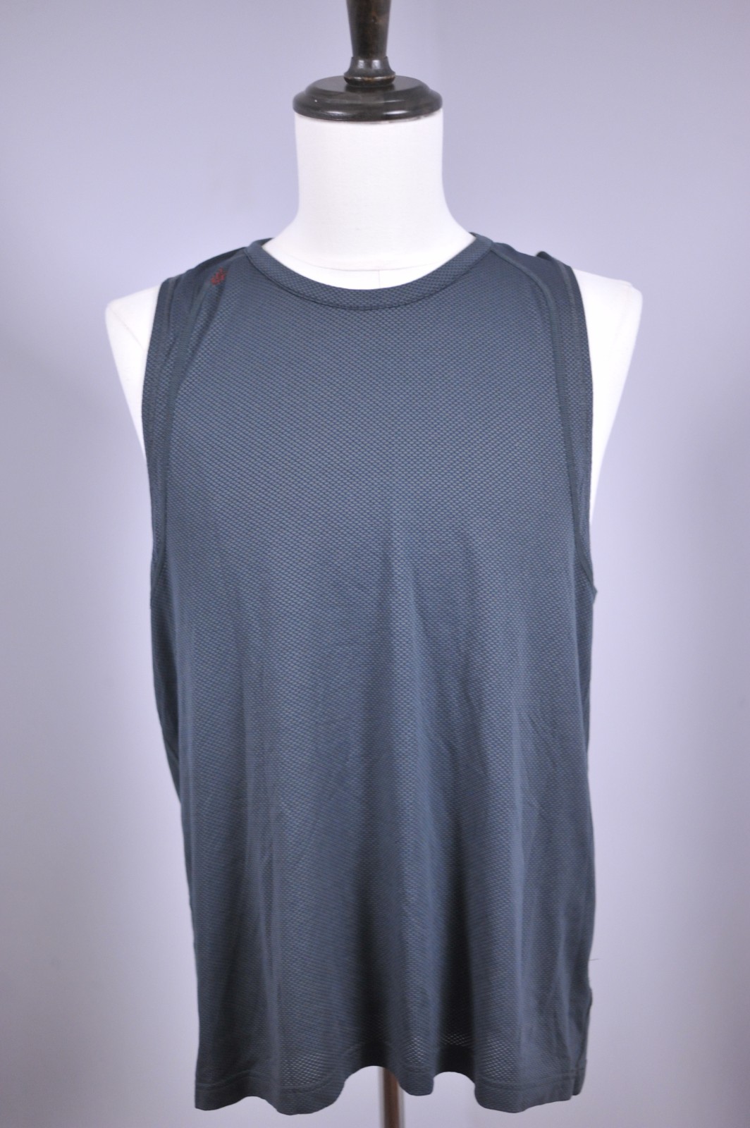 Rhone Sentry Performance Tank Gray Men's Large L gallery
