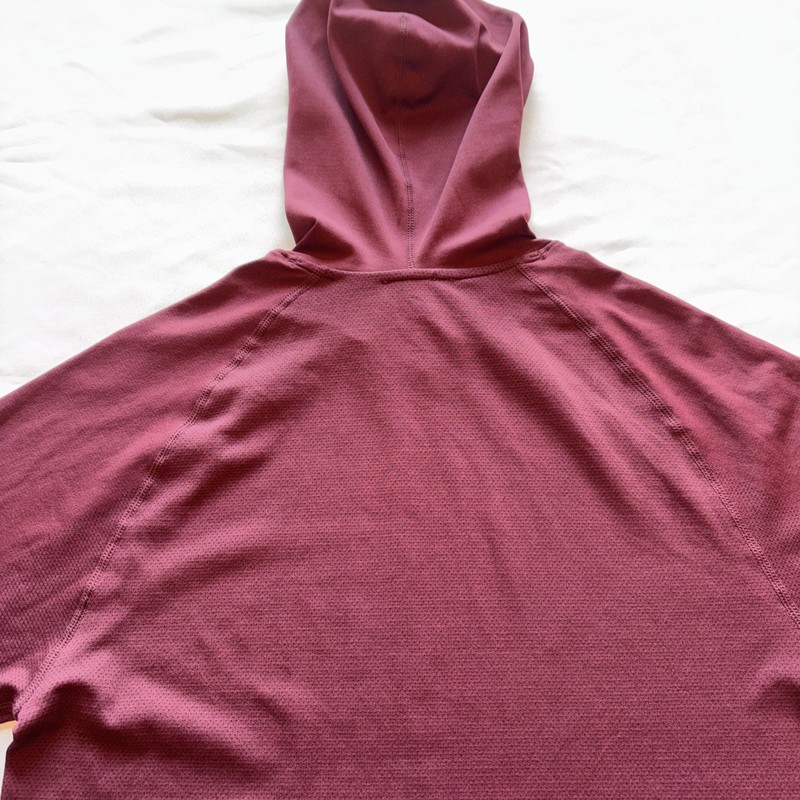Fabletics The Training Day Hoodie Mens Medium Burgundy Long Sleeve Gym Workout gallery