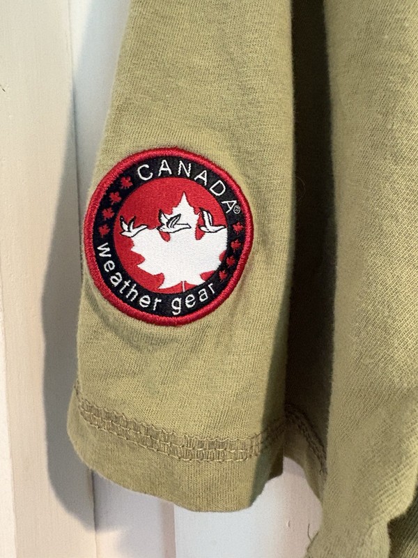 Canada Weather Gear men’s olive green short sleeve t-shirt Gorpcore Outdoors gallery