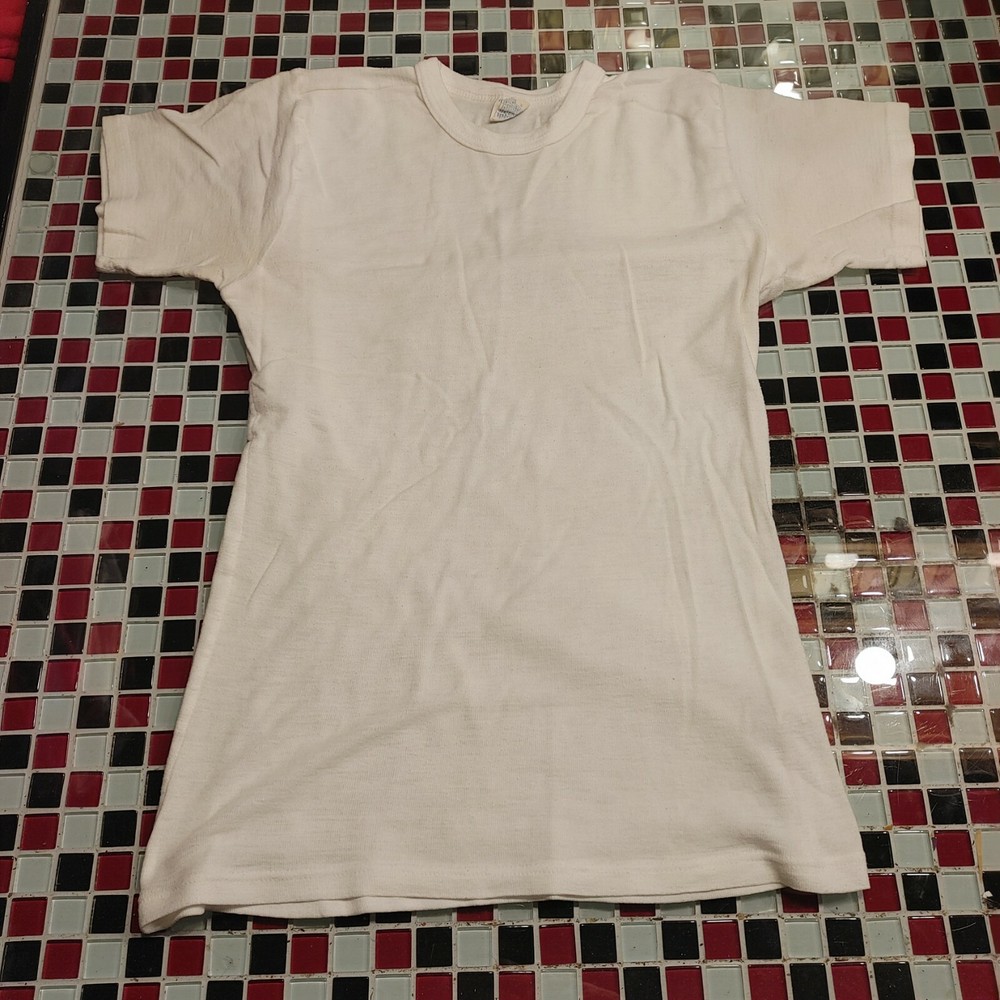 Vtg HELLY HANSEN Base Layer SHORT SLEEVE Thermal LARGE T-shirt Lifa Slim Tight