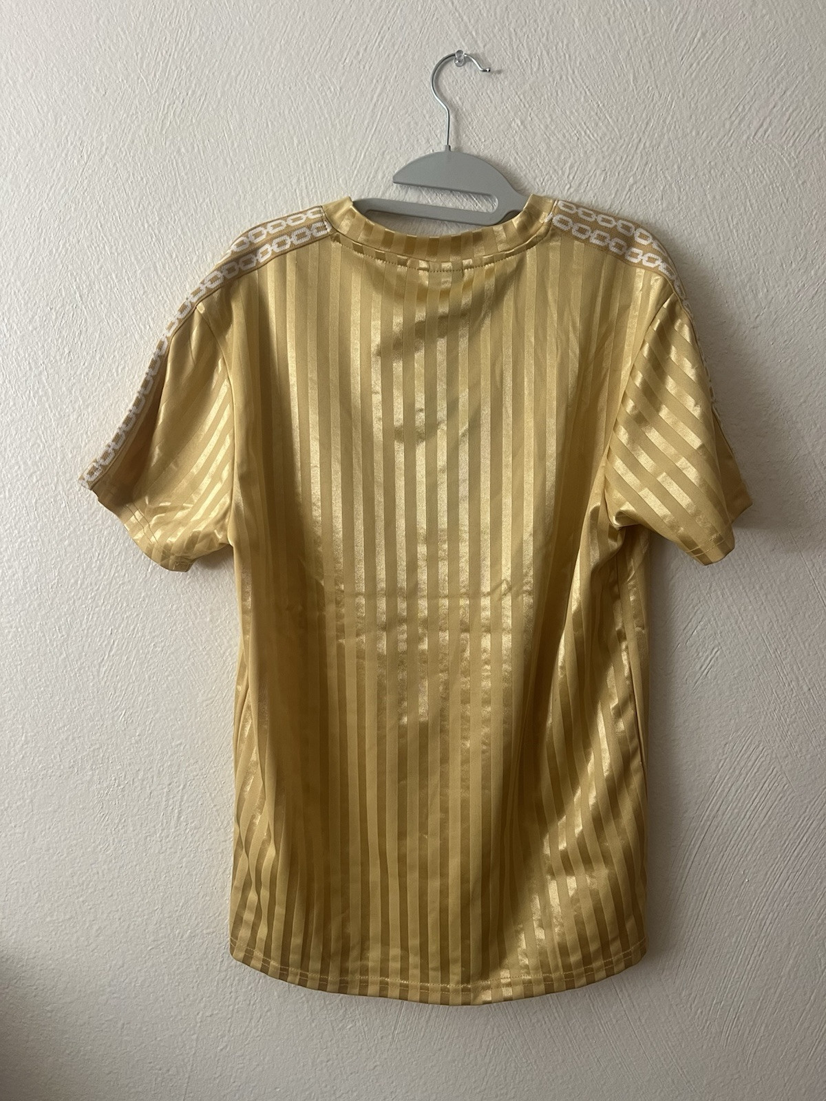 Crooks & Castles Size Medium Soccer Jersey Gold White Shiny Metallic New Size S gallery