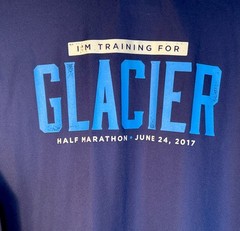 Glacier Half Marathon Men’s Medium 2017 Performance Tech Shirt Blue Training