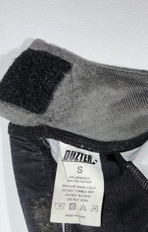 Duzter youth hockey neck guard shirt and jock pant Black/Gray/Red S gallery