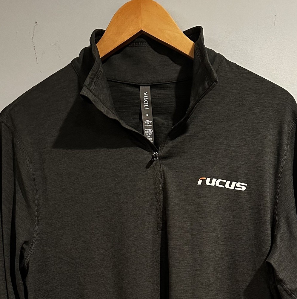 Vuori Pullover Medium Gray Ease Performance 2.0 Half Zip Golfer Stretch V221