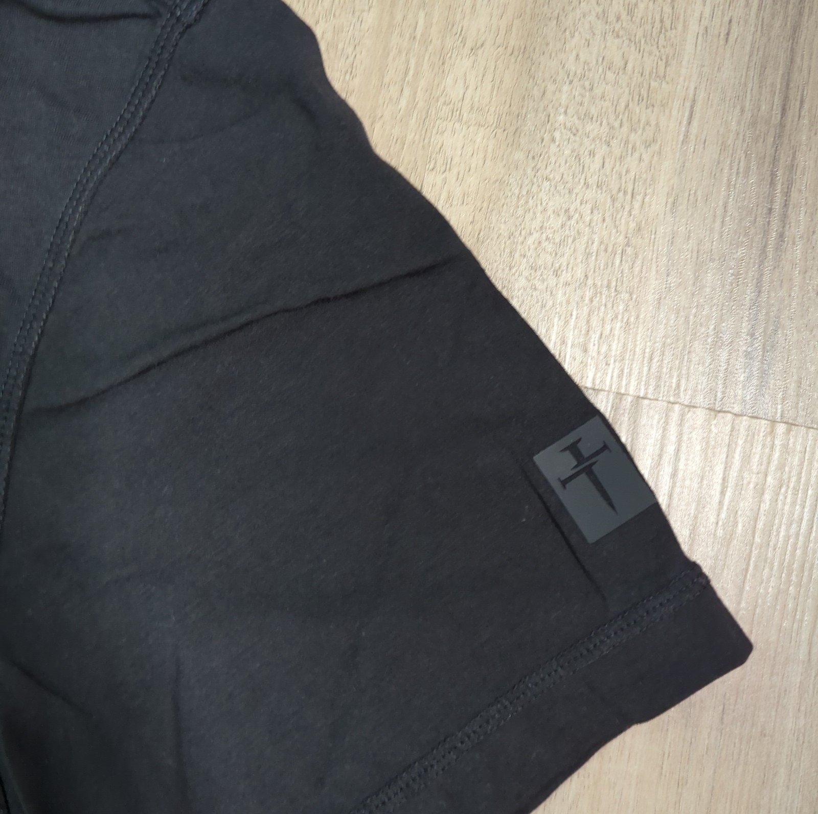 Three Nails Men's Athletic Core Cross Tee Shirt Size Medium Black Stretch Gym gallery