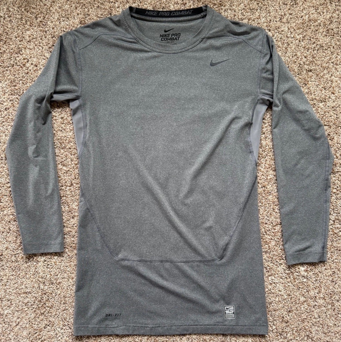 Nike Pro Combat Dri-FIT Grey Long Sleeve Shirt Youth XXL/Men’s Medium Fitted gallery
