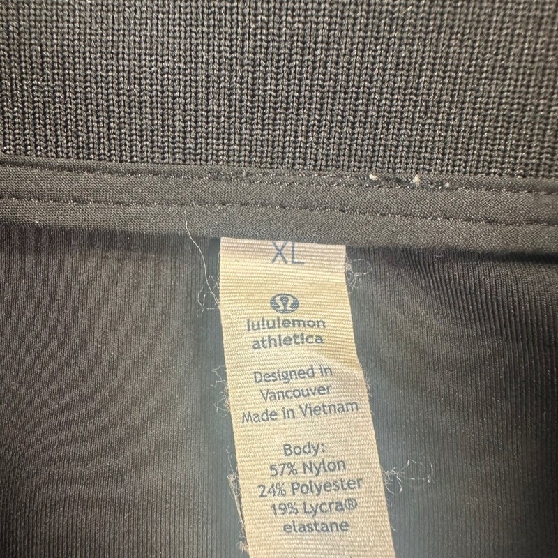 Lululemon LAB Tail Lite Pullover 1/4 Zip Mens XL Black Pullover Sweatshirt gallery