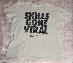 Men’s Large Nike Dri Fit Athletic Cut Skills Gone Viral White Tshirt