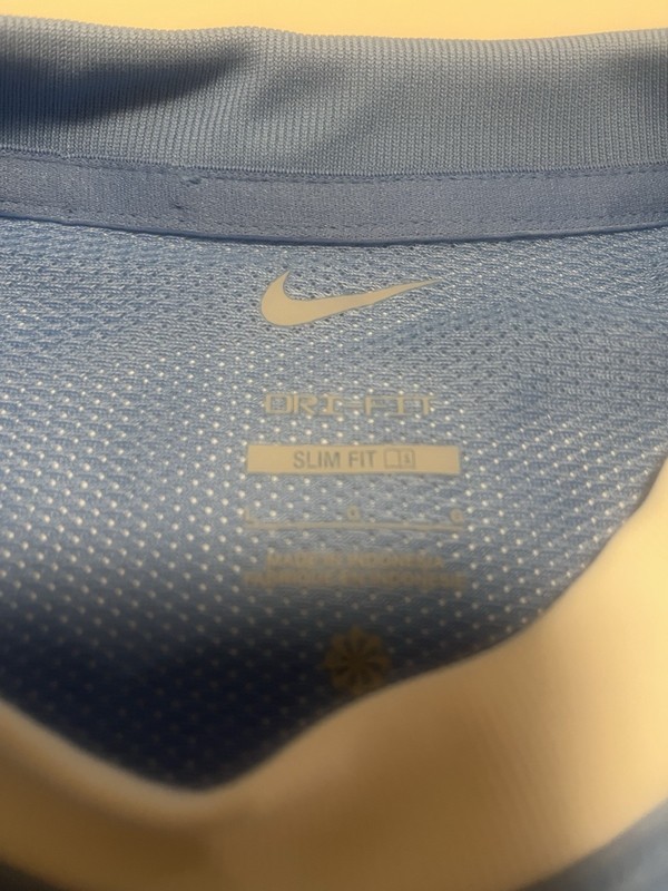 Nike Dri-FIT Shirt Mens Large Blue Slim Fit Chevron Soccer Jersey FD7417-448 gallery