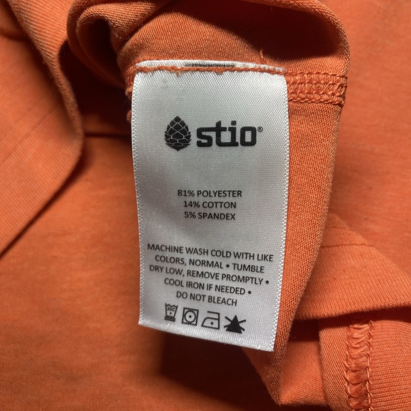 STIO Pullover Mens Medium Orange Half Zip Thumb Holes Stretch Lightweight gallery
