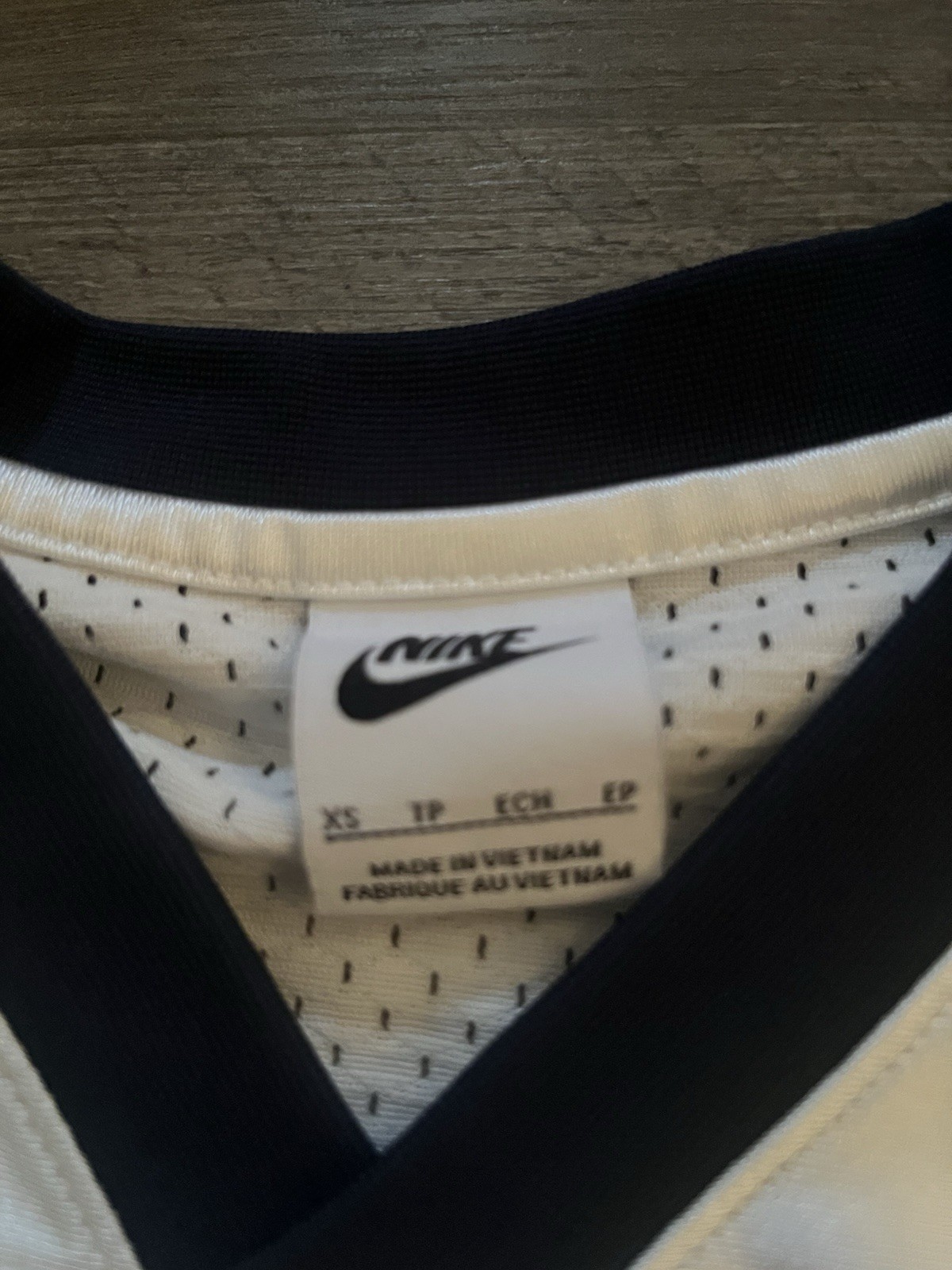 Nike Team Sports Men’s Football Mesh V-Neck Jersey #90 XS White/Black gallery