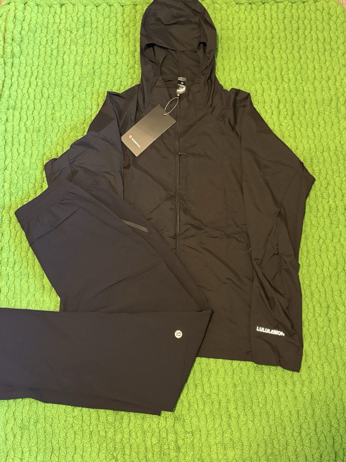 Lululemon Mens Set gallery