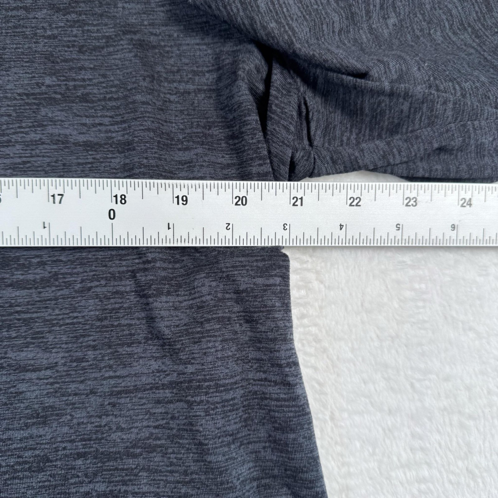 A1 Shirt Mens XL Gray Hooded Long Sleeve Qwick-Dry Performance Athletic Tee gallery
