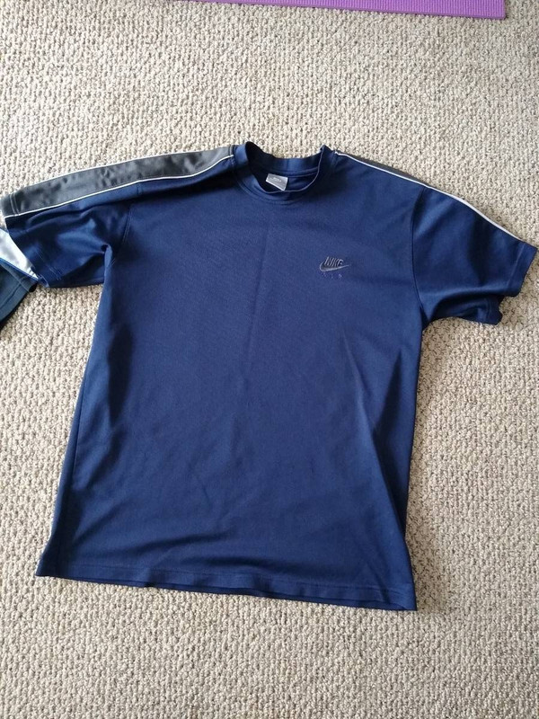 4 Vintage Nike Short/Long Sleeve Men's Shirts XL (FIT LIKE LARGE) gallery
