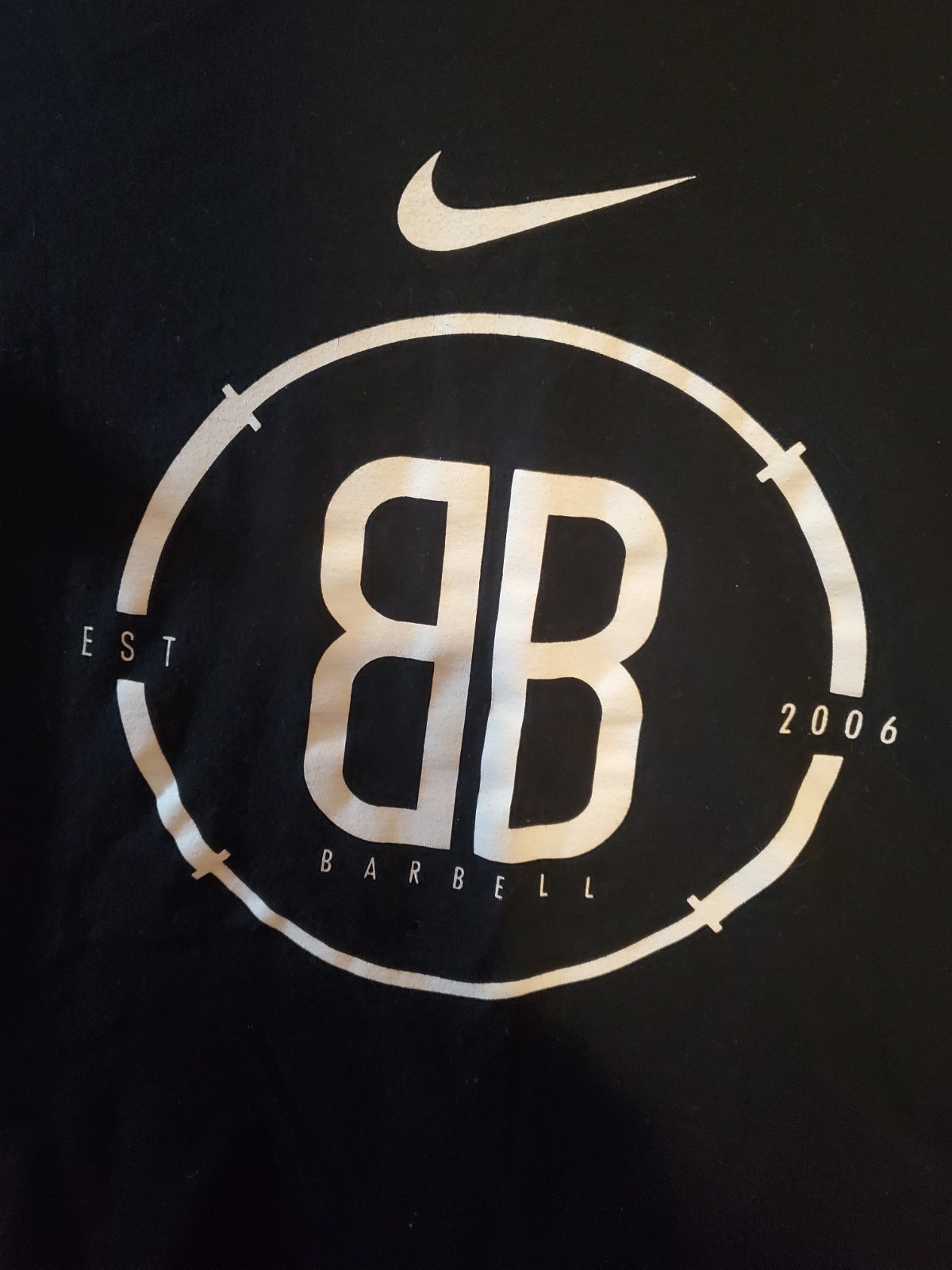 NIKE BARBELL Training Shirt Lightweight - WOMENS SIZE MEDIUM (2006) gallery