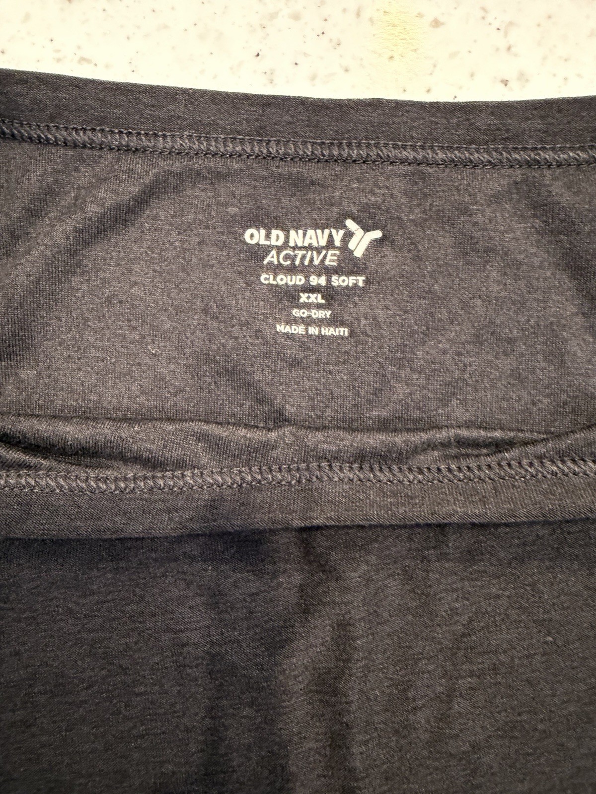 Old Navy Active Cloud 94 Soft Moisture Wicking Crew Neck T-Shirt Gray XXL gallery