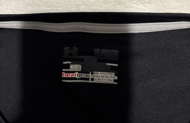 Under Armour Men’s XL Loose Heatgear Tank Top gallery