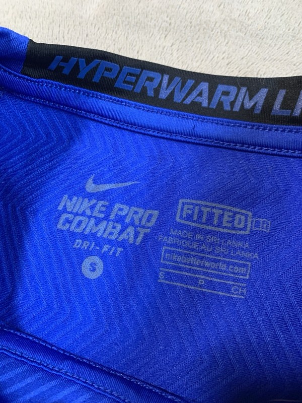Nike Pro Combat Hyperwarm Lite Mens Small Fitted Blue Crew Neck Long Sleeve gallery