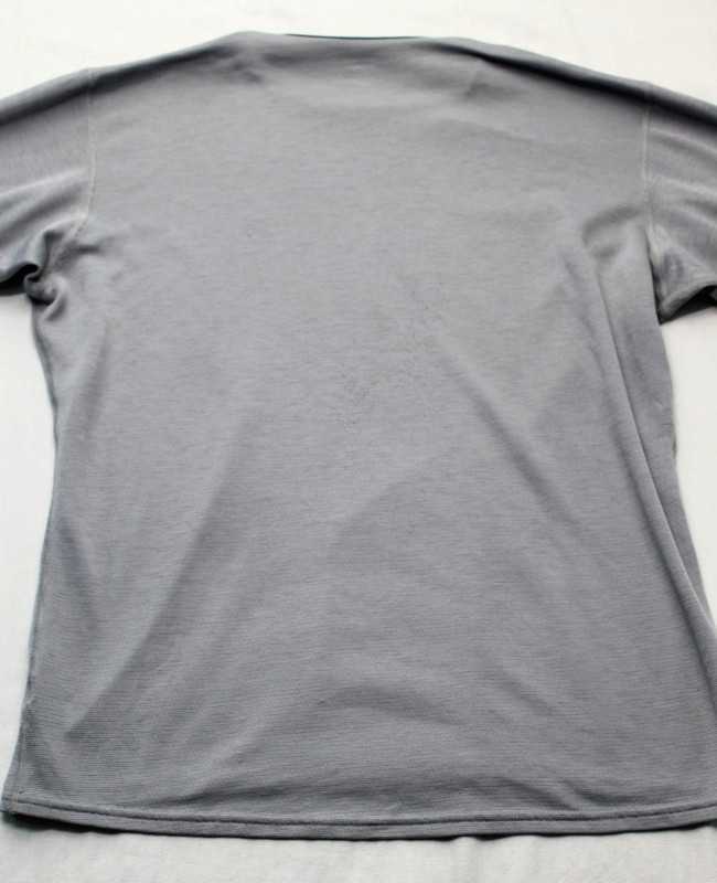 Patagonia Shirt Mens Small Gray Long Sleeve Base Layer Performance Hiking gallery