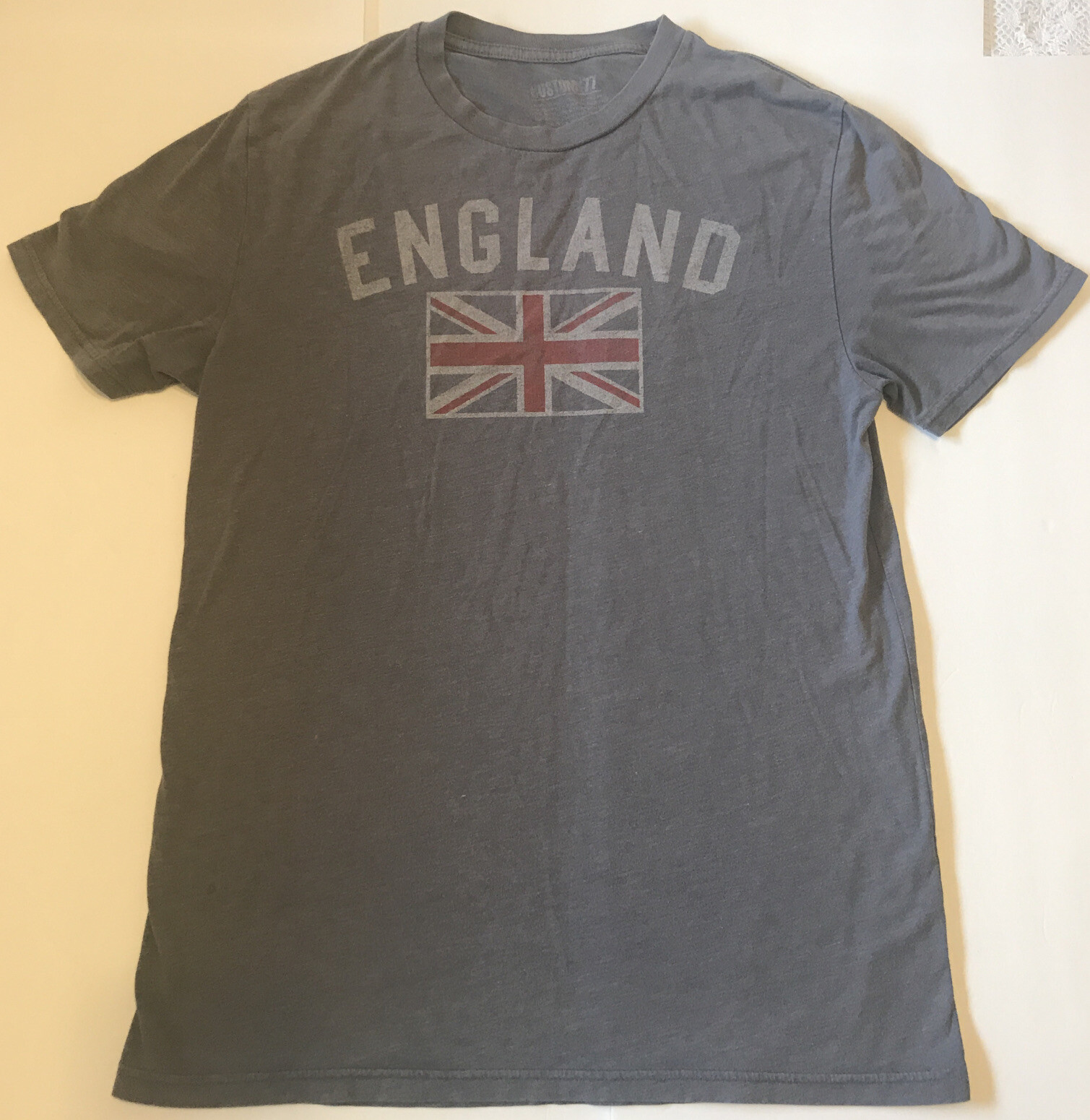 Custom’77 Gray UK England Flag Med T-Shirt Custom SS Crew Tee United Kingdom EUC gallery