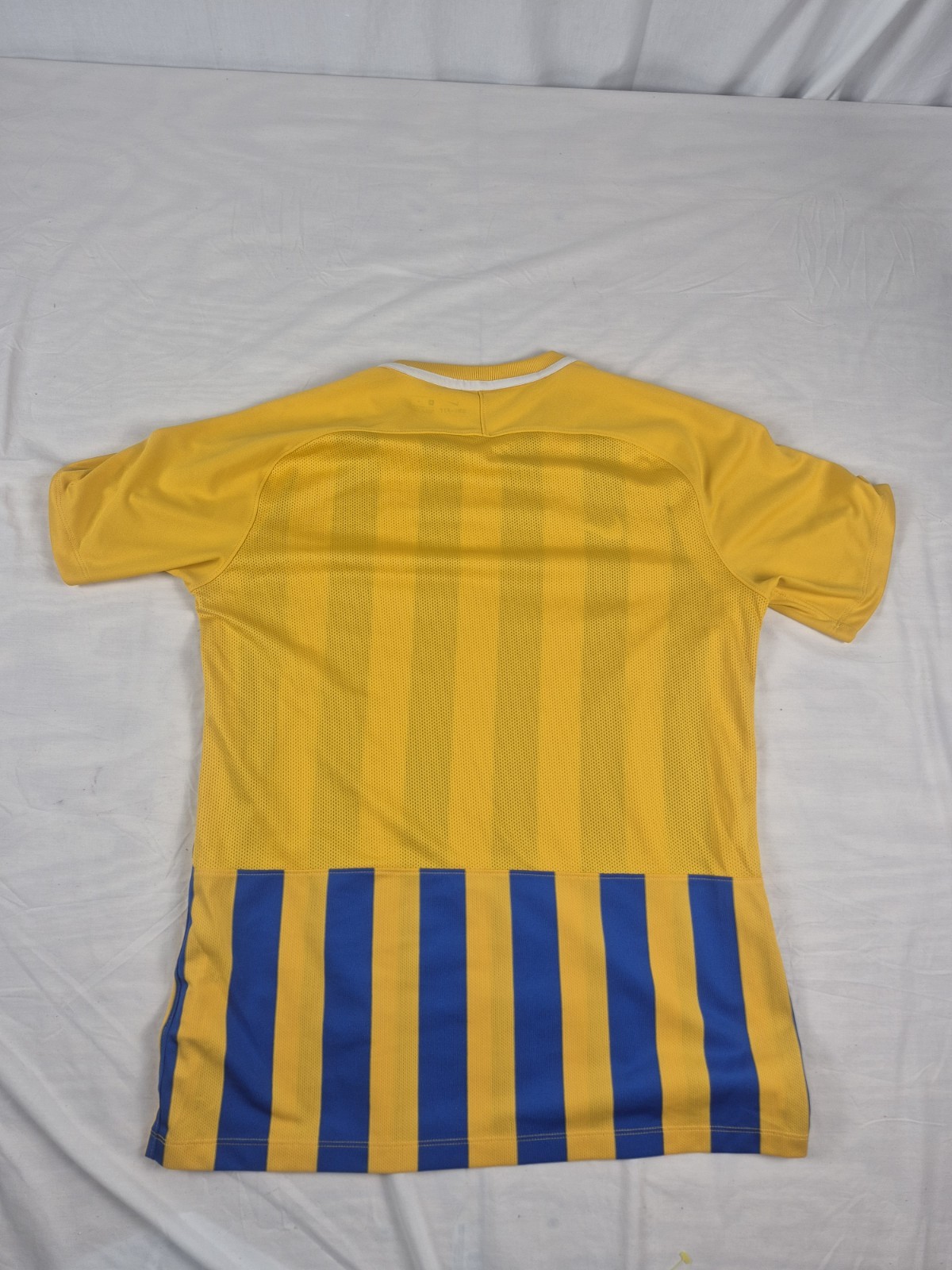 Nike Soccer Jersey Shirt Top Striped Division III Blue Yellow Men's Size M gallery
