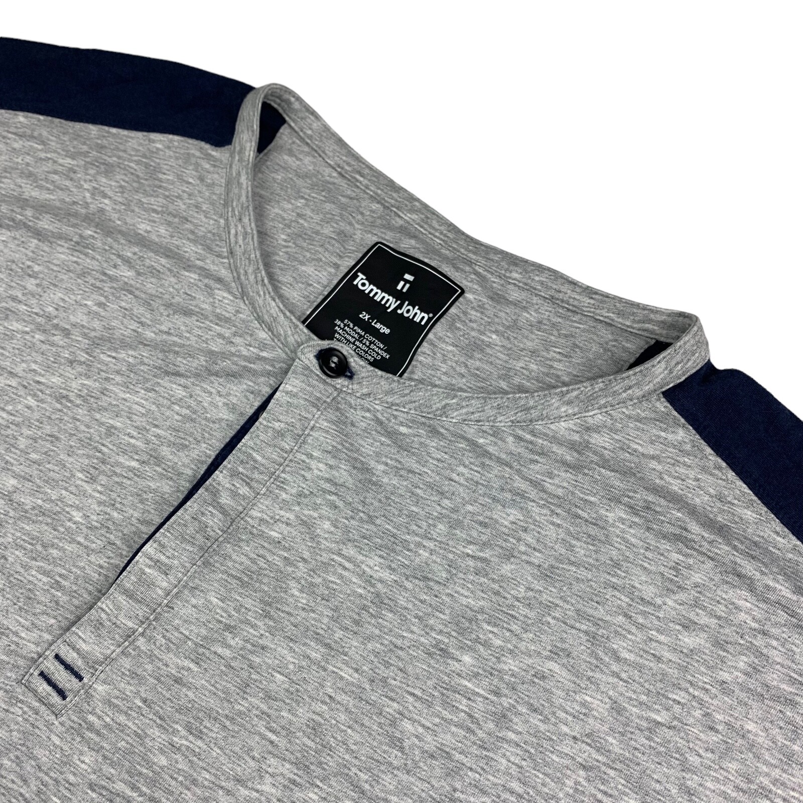 Tommy John Men's Cotton/Modal Stretch L/S Henley T-Shirt Gray/Black • 2XL gallery
