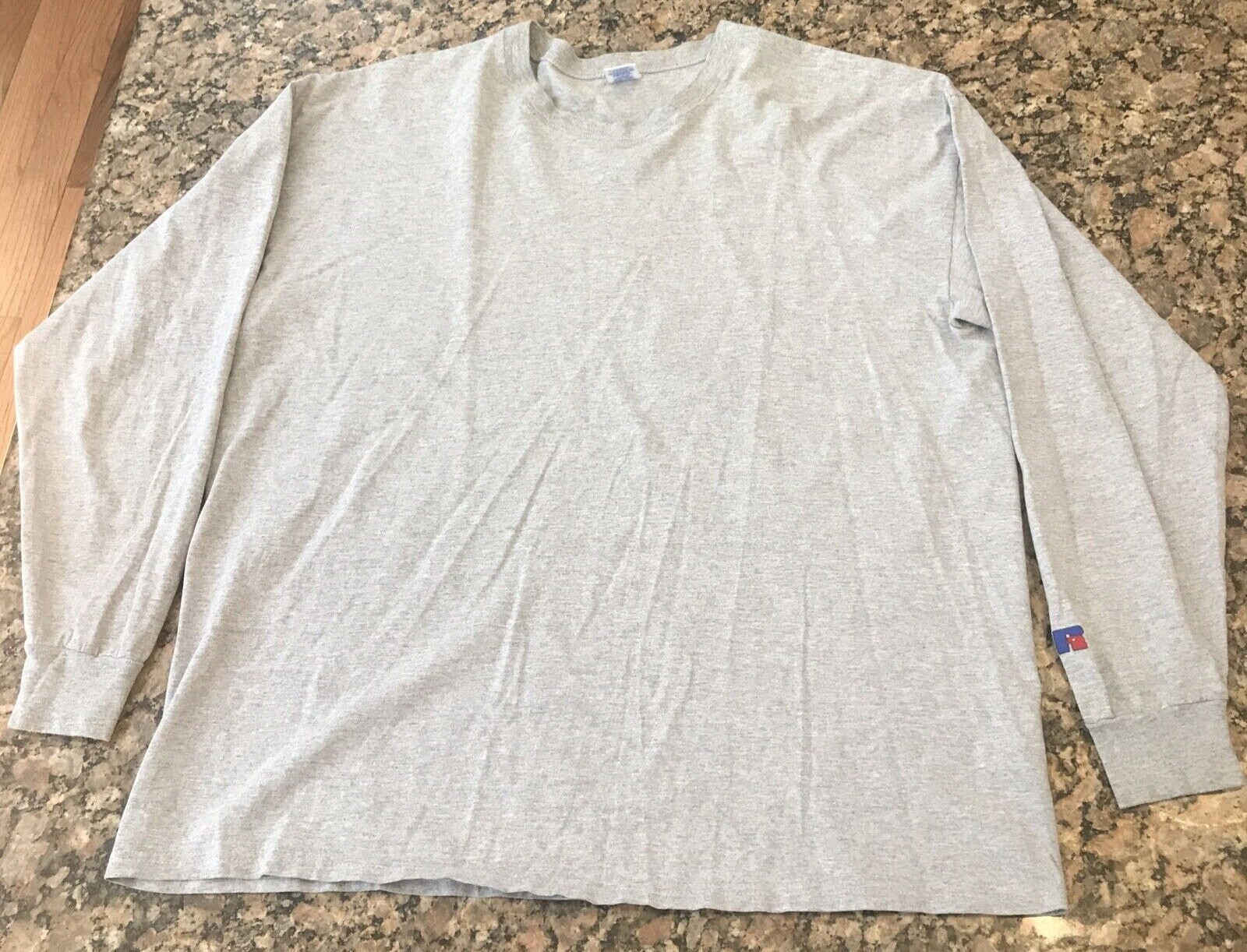 Mens XL Russel Athletic Grey Long Sleeve Shirt Logo on Arm gallery