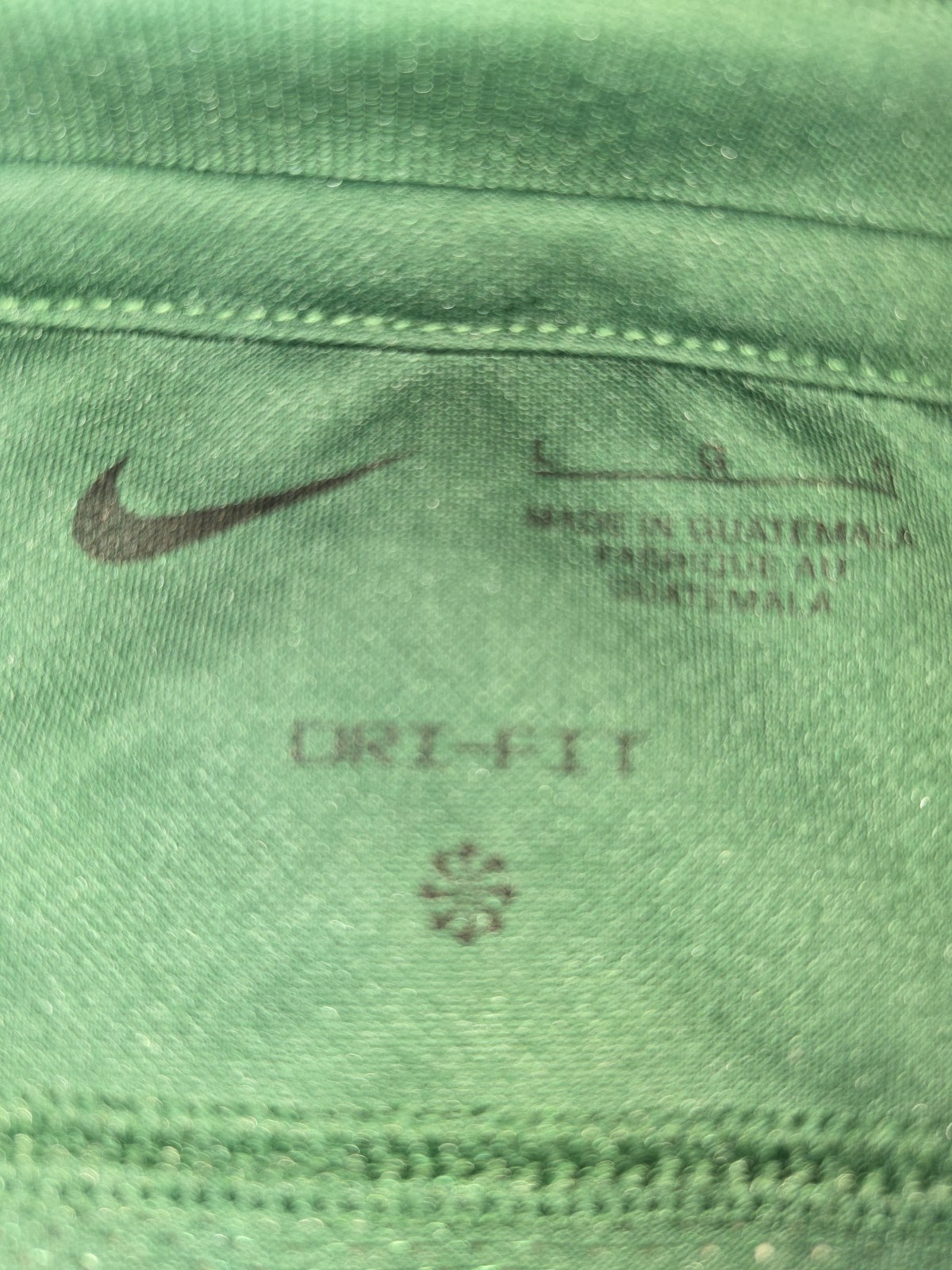Lg-Nike Men’s Dark Green Short-Sleeve Dri-FIT Tee with White Swoosh (RARE COLOR) gallery