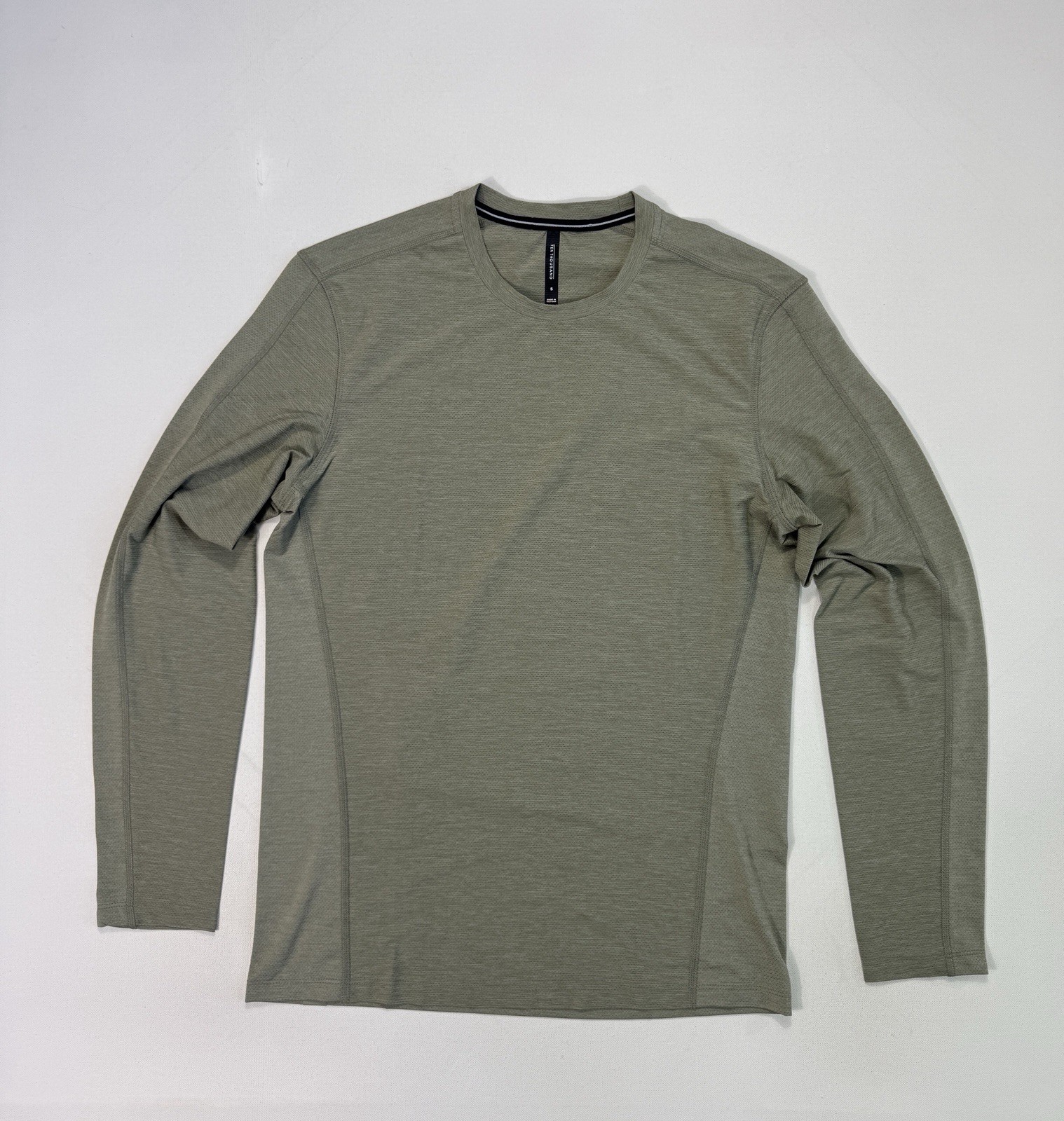 Ten Thousand Versatile Shirt Mens Small LS Long Sleeve Athletic Performance gallery