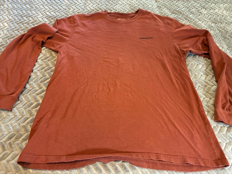 Patagonia Long Sleeve Rusty Red Brown Color Large Pullover Shirt Logo gallery