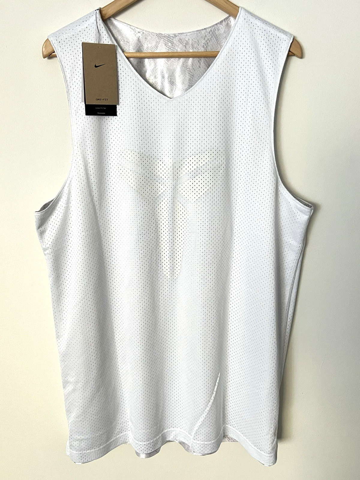 Nike Kobe Bryant Dri-FIT Reversible Jersey Men's XLT Snakeskin FZ0934-100 ($90) gallery